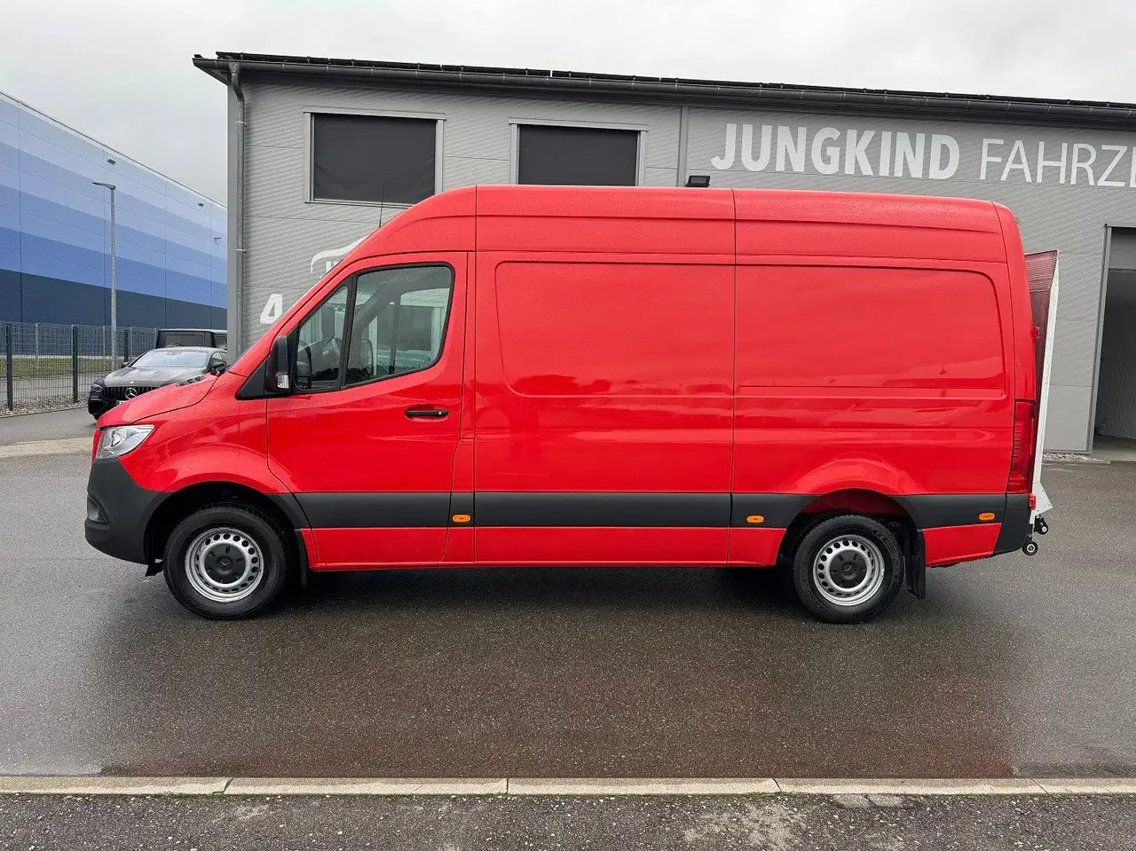 Mercedes-Benz Sprinter 316 CDI Lang Hoch Klima MBUX LBW - Furgon: slika Mercedes-Benz Sprinter 316 CDI Lang Hoch Klima MBUX LBW - Furgon Mercedes-Benz Sprinter 316 CDI Lang Hoch Klima MBUX LBW - Furgon: slika Mercedes-Benz Sprinter 316 CDI Lang Hoch Klima MBUX LBW - Furgon
