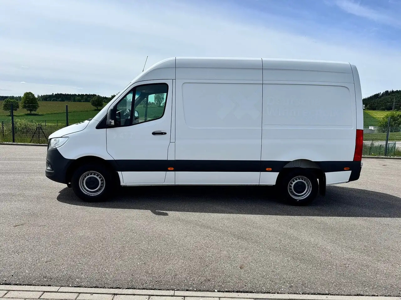 Mercedes-Benz Sprinter 317 CDI Lang Hoch Klima MBUX AHK - Furgon: slika Mercedes-Benz Sprinter 317 CDI Lang Hoch Klima MBUX AHK - Furgon Mercedes-Benz Sprinter 317 CDI Lang Hoch Klima MBUX AHK - Furgon: slika Mercedes-Benz Sprinter 317 CDI Lang Hoch Klima MBUX AHK - Furgon
