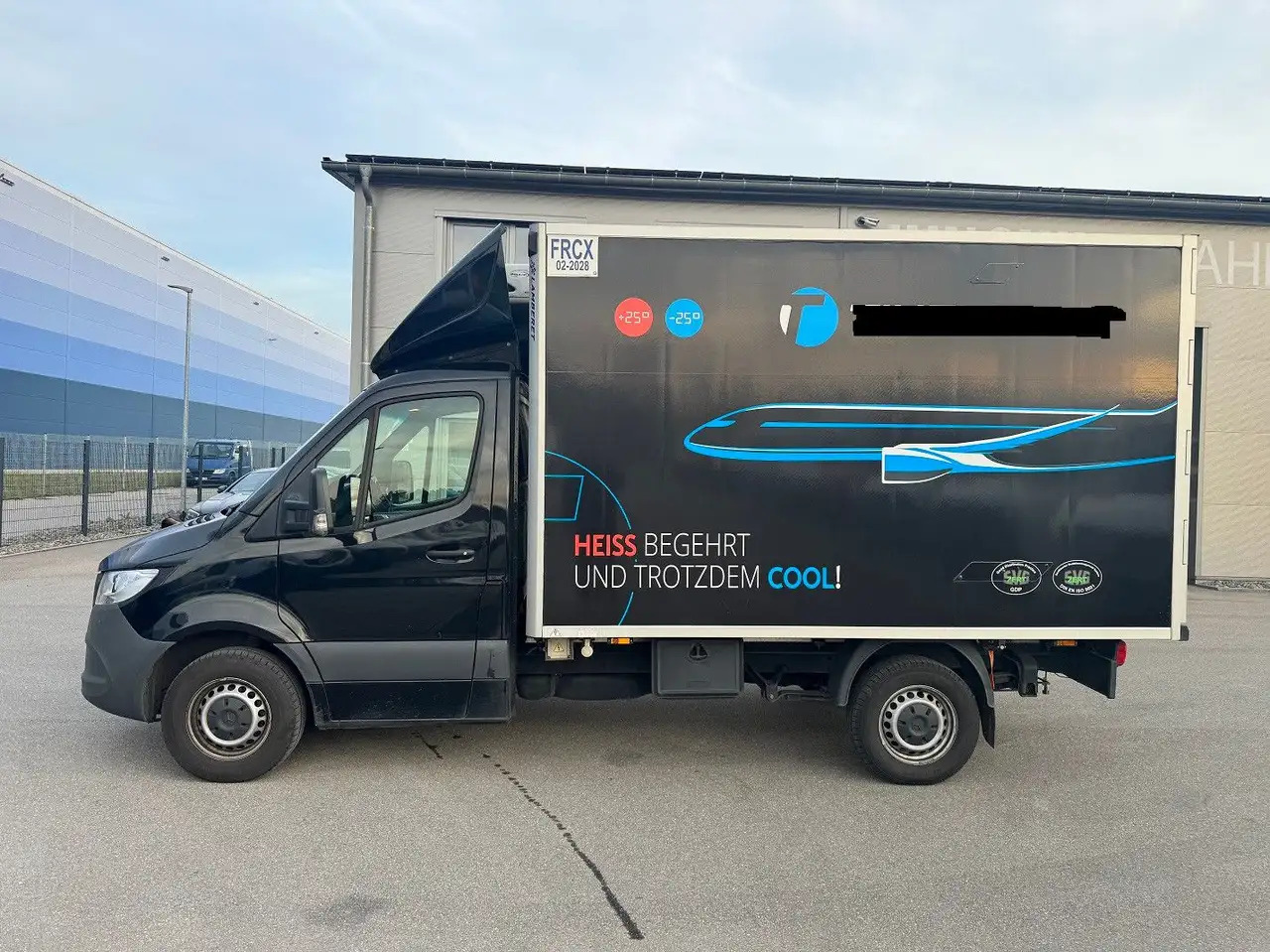 Mercedes-Benz Sprinter 317 CDI Lang Tiefkühlkoffer Carrier - Dostavno vozilo hladnjača: slika Mercedes-Benz Sprinter 317 CDI Lang Tiefkühlkoffer Carrier - Dostavno vozilo hladnjača Mercedes-Benz Sprinter 317 CDI Lang Tiefkühlkoffer Carrier - Dostavno vozilo hladnjača: slika Mercedes-Benz Sprinter 317 CDI Lang Tiefkühlkoffer Carrier - Dostavno vozilo hladnjača