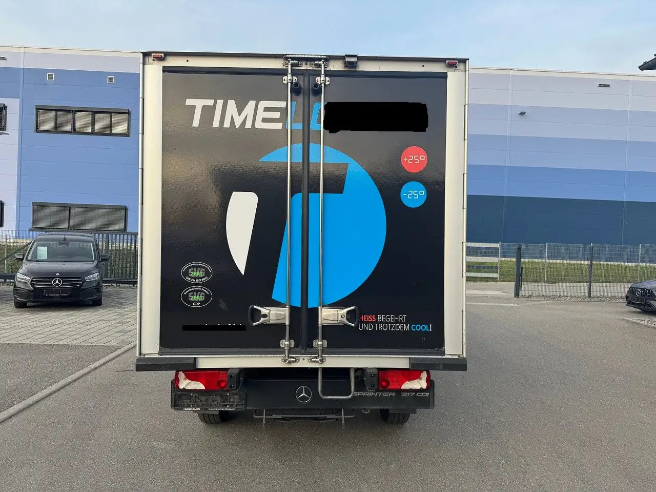 Mercedes-Benz Sprinter 317 CDI Lang Tiefkühlkoffer Carrier - Dostavno vozilo hladnjača: slika Mercedes-Benz Sprinter 317 CDI Lang Tiefkühlkoffer Carrier - Dostavno vozilo hladnjača Mercedes-Benz Sprinter 317 CDI Lang Tiefkühlkoffer Carrier - Dostavno vozilo hladnjača: slika Mercedes-Benz Sprinter 317 CDI Lang Tiefkühlkoffer Carrier - Dostavno vozilo hladnjača