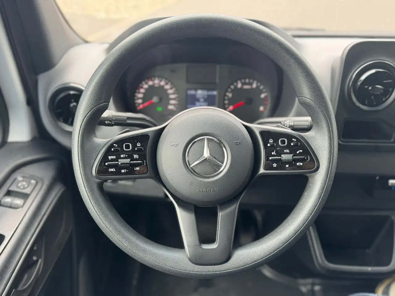 Mercedes-Benz Sprinter 516 CDI DoKa Maxi Lang AHK 3,5t Klima - Dostavno vozilo s ceradom, Dostavno vozilo s dvostrukom kabinom: slika Mercedes-Benz Sprinter 516 CDI DoKa Maxi Lang AHK 3,5t Klima - Dostavno vozilo s ceradom, Dostavno vozilo s dvostrukom kabinom Mercedes-Benz Sprinter 516 CDI DoKa Maxi Lang AHK 3,5t Klima - Dostavno vozilo s ceradom, Dostavno vozilo s dvostrukom kabinom: slika Mercedes-Benz Sprinter 516 CDI DoKa Maxi Lang AHK 3,5t Klima - Dostavno vozilo s ceradom, Dostavno vozilo s dvostrukom kabinom