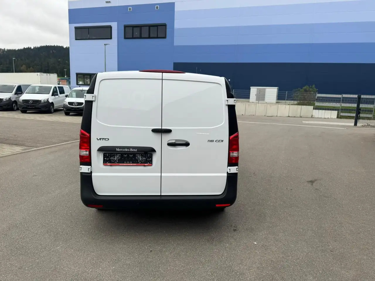 Mercedes-Benz Vito 116 CDI Lang Extralang XXL Klima - Furgon: slika Mercedes-Benz Vito 116 CDI Lang Extralang XXL Klima - Furgon Mercedes-Benz Vito 116 CDI Lang Extralang XXL Klima - Furgon: slika Mercedes-Benz Vito 116 CDI Lang Extralang XXL Klima - Furgon