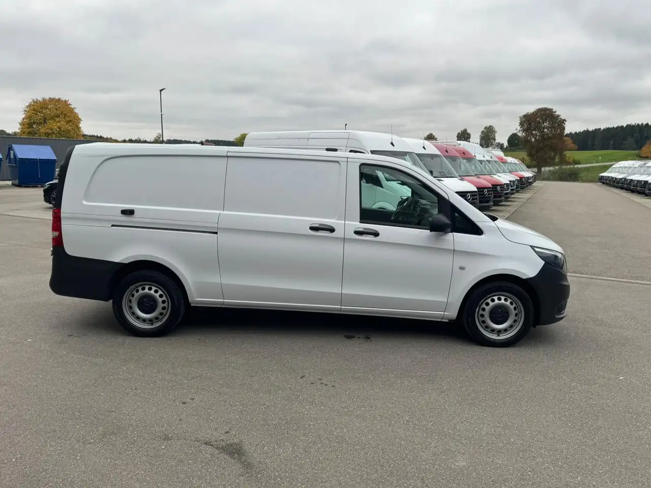 Mercedes-Benz Vito 116 CDI Lang Extralang XXL Klima - Furgon: slika Mercedes-Benz Vito 116 CDI Lang Extralang XXL Klima - Furgon Mercedes-Benz Vito 116 CDI Lang Extralang XXL Klima - Furgon: slika Mercedes-Benz Vito 116 CDI Lang Extralang XXL Klima - Furgon
