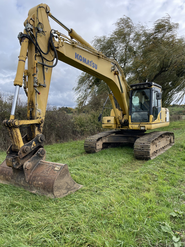 Komatsu PC210LC-8 - Bager gusjeničar: slika Komatsu PC210LC-8 - Bager gusjeničar Komatsu PC210LC-8 - Bager gusjeničar: slika Komatsu PC210LC-8 - Bager gusjeničar