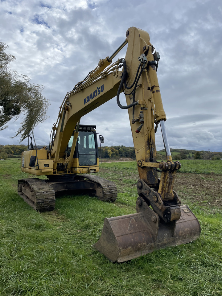 Komatsu PC210LC-8 - Bager gusjeničar: slika Komatsu PC210LC-8 - Bager gusjeničar Komatsu PC210LC-8 - Bager gusjeničar: slika Komatsu PC210LC-8 - Bager gusjeničar