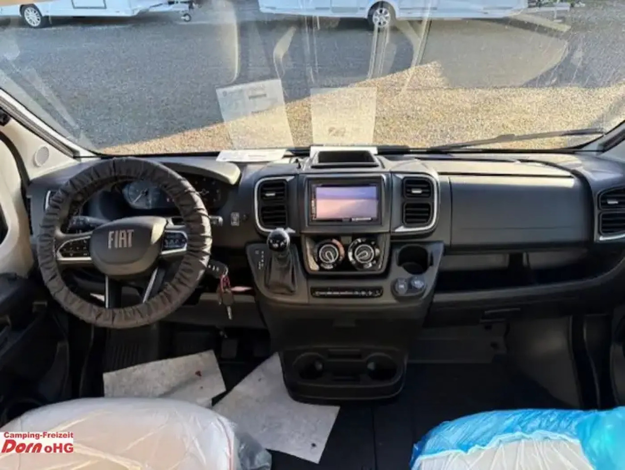 Bürstner B66 C 600 B 66 Voll ausgestattet - Kamp kombi: slika Bürstner B66 C 600 B 66 Voll ausgestattet - Kamp kombi Bürstner B66 C 600 B 66 Voll ausgestattet - Kamp kombi: slika Bürstner B66 C 600 B 66 Voll ausgestattet - Kamp kombi