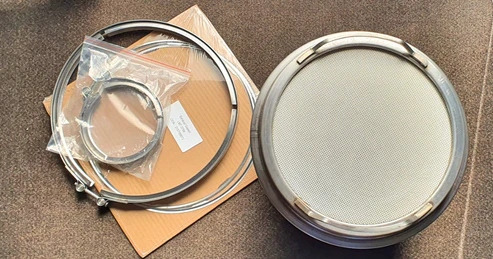 Nowy DPF Volvo FH Euro 6 + Zestaw Uszczelek - Ispušni sustav za Kamion: slika Nowy DPF Volvo FH Euro 6 + Zestaw Uszczelek - Ispušni sustav za Kamion Nowy DPF Volvo FH Euro 6 + Zestaw Uszczelek - Ispušni sustav za Kamion: slika Nowy DPF Volvo FH Euro 6 + Zestaw Uszczelek - Ispušni sustav za Kamion