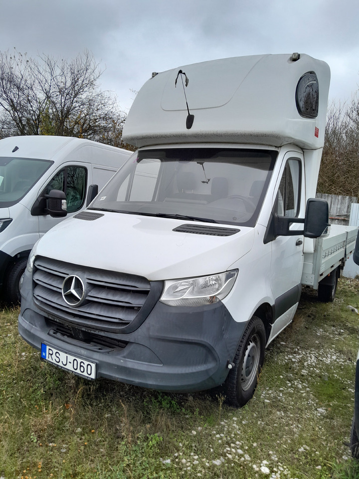 MERCEDES-BENZ Sprinter - Dostavno vozilo s ravnom platformom: slika MERCEDES-BENZ Sprinter - Dostavno vozilo s ravnom platformom MERCEDES-BENZ Sprinter - Dostavno vozilo s ravnom platformom: slika MERCEDES-BENZ Sprinter - Dostavno vozilo s ravnom platformom