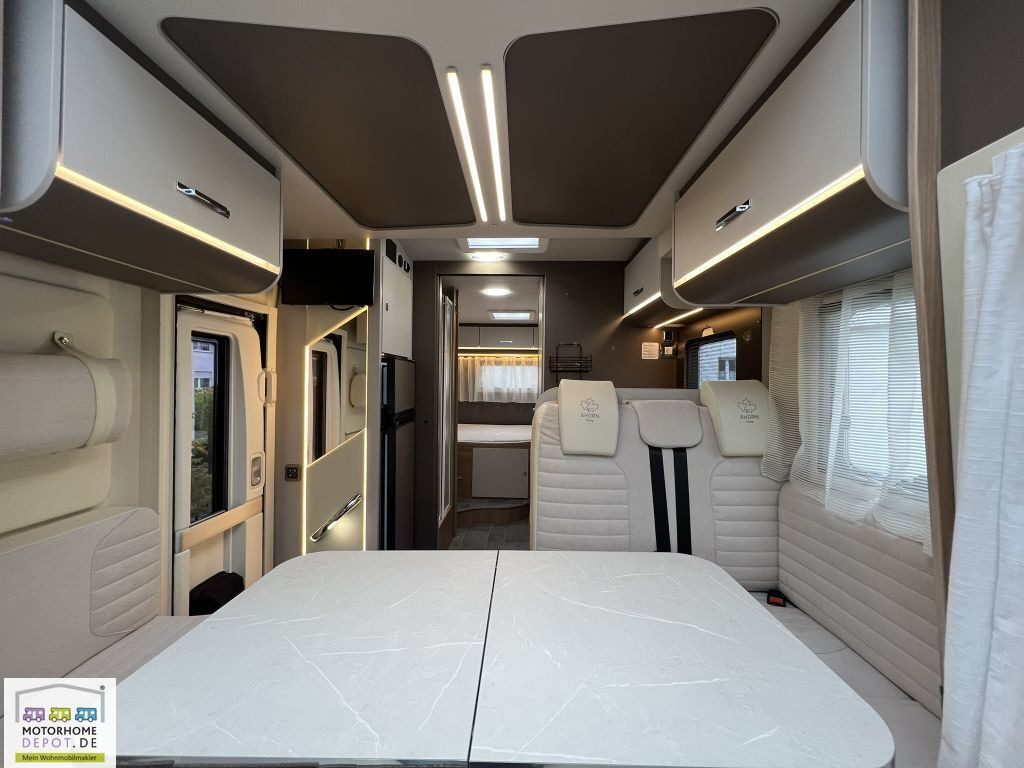 Ahorn Alaska TD Plus Aufl. 4to & Luftfed. & Hubbett - Poluintegrirani kamper: slika Ahorn Alaska TD Plus Aufl. 4to & Luftfed. & Hubbett - Poluintegrirani kamper Ahorn Alaska TD Plus Aufl. 4to & Luftfed. & Hubbett - Poluintegrirani kamper: slika Ahorn Alaska TD Plus Aufl. 4to & Luftfed. & Hubbett - Poluintegrirani kamper