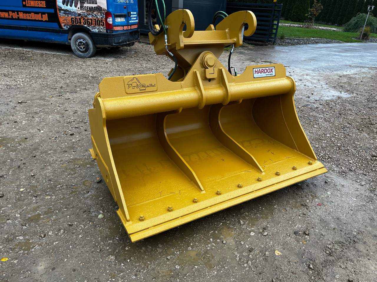 Łyżka skarpowa hydraulicznie uchylna - Korpa za bager za Korpa za bager: slika Łyżka skarpowa hydraulicznie uchylna - Korpa za bager za Korpa za bager Łyżka skarpowa hydraulicznie uchylna - Korpa za bager za Korpa za bager: slika Łyżka skarpowa hydraulicznie uchylna - Korpa za bager za Korpa za bager