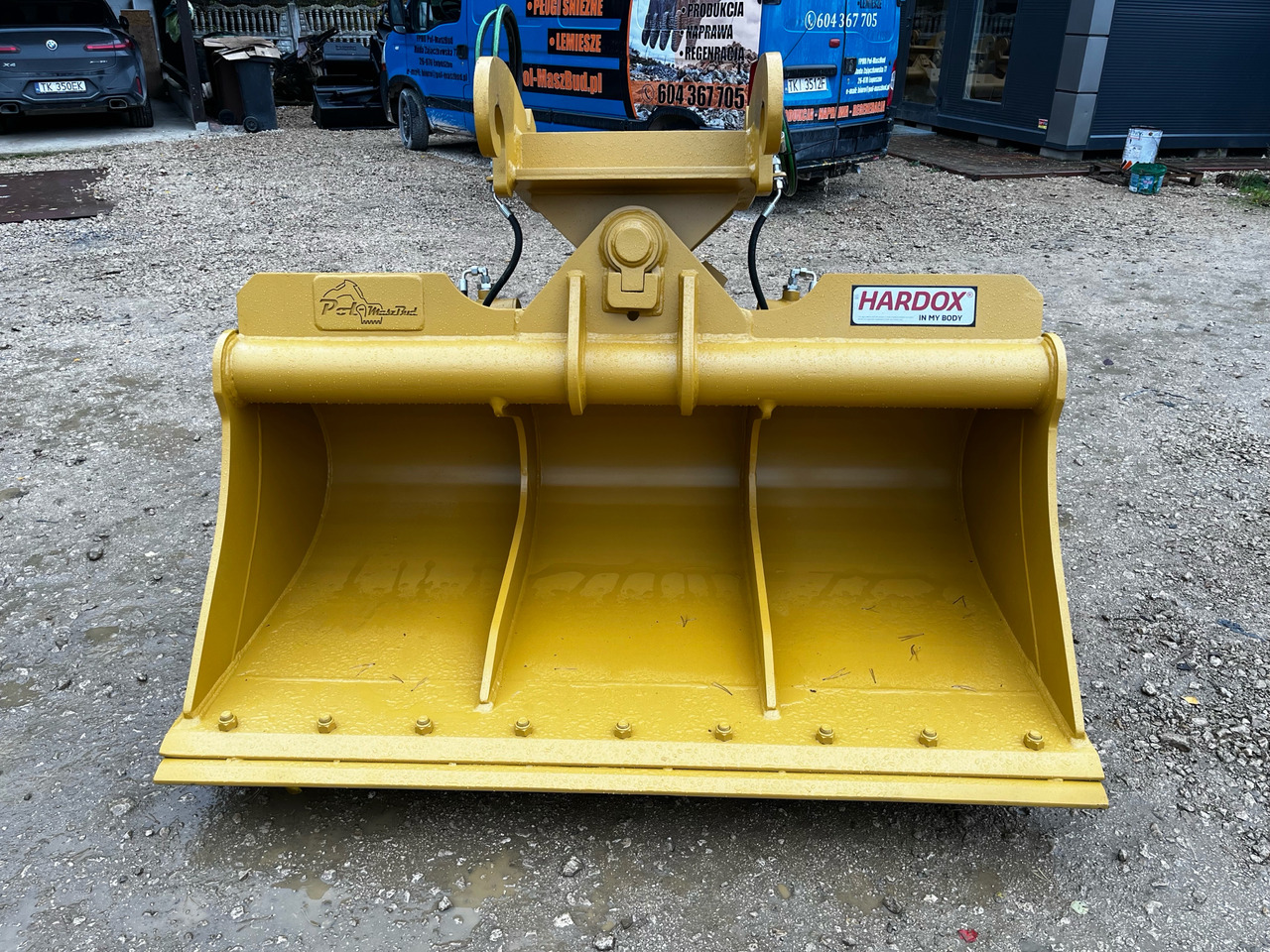 Łyżka skarpowa hydraulicznie uchylna - Korpa za bager za Korpa za bager: slika Łyżka skarpowa hydraulicznie uchylna - Korpa za bager za Korpa za bager Łyżka skarpowa hydraulicznie uchylna - Korpa za bager za Korpa za bager: slika Łyżka skarpowa hydraulicznie uchylna - Korpa za bager za Korpa za bager