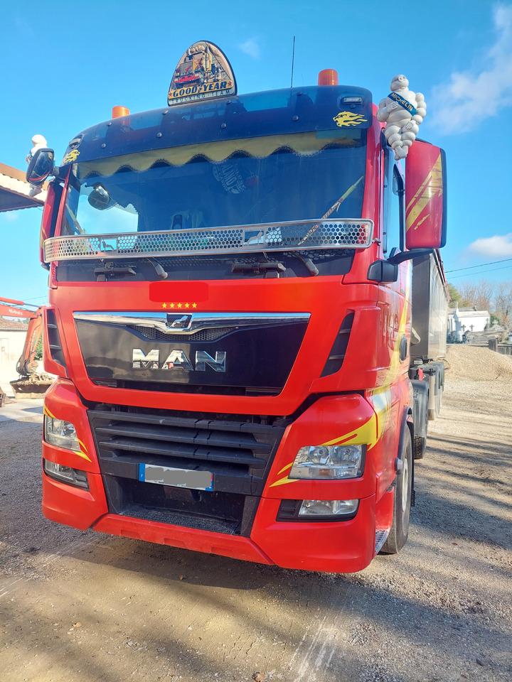 MAN TGX 18.500 - Tegljač: slika MAN TGX 18.500 - Tegljač MAN TGX 18.500 - Tegljač: slika MAN TGX 18.500 - Tegljač