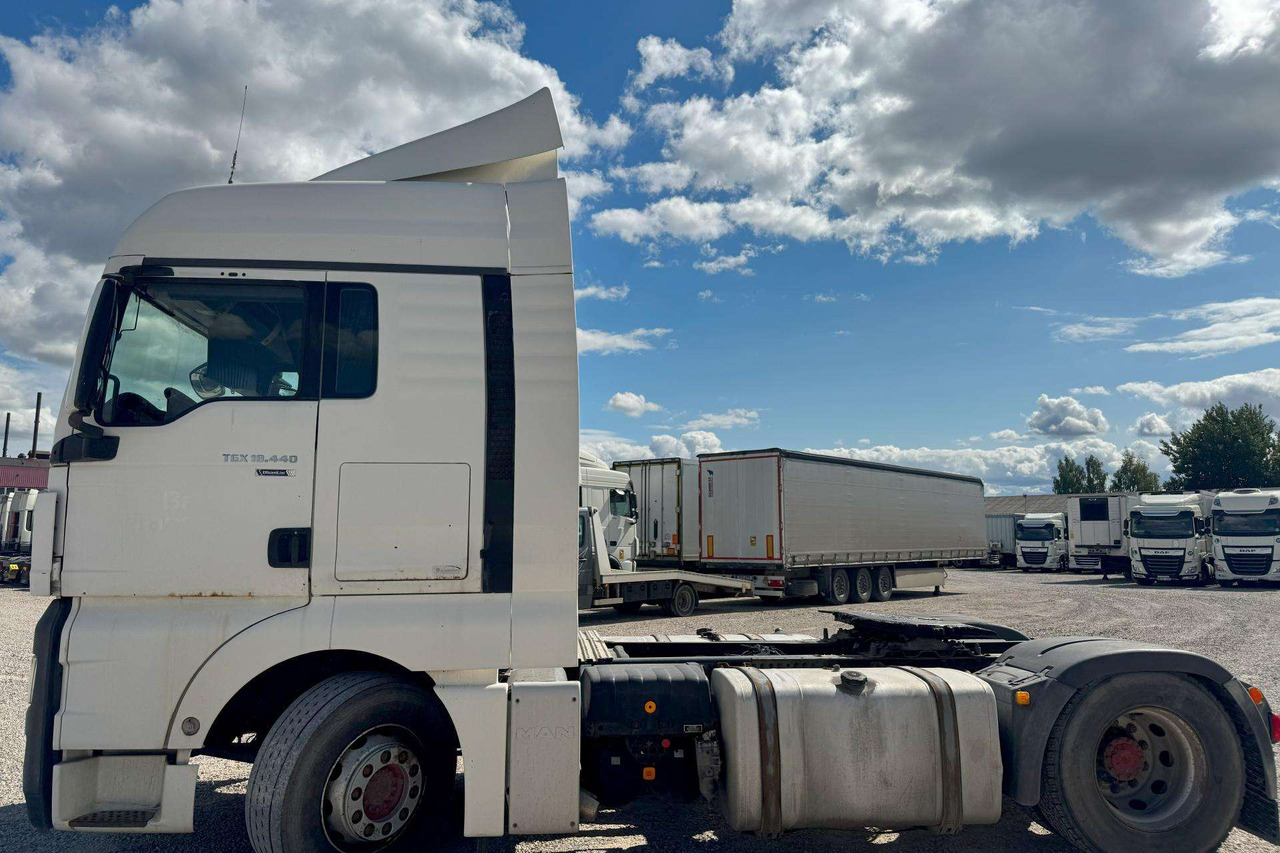 MAN TGX - Tegljač: slika MAN TGX - Tegljač MAN TGX - Tegljač: slika MAN TGX - Tegljač