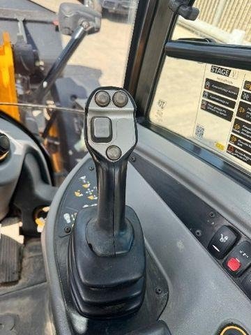 JCB 409 - Utovarivač na kotačima: slika JCB 409 - Utovarivač na kotačima JCB 409 - Utovarivač na kotačima: slika JCB 409 - Utovarivač na kotačima