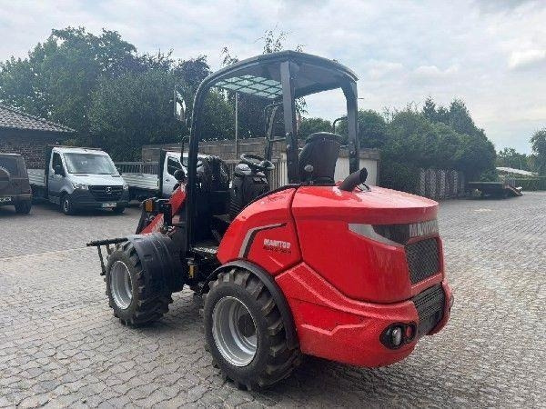 Manitou MLA 4-50H - Utovarivač na kotačima: slika Manitou MLA 4-50H - Utovarivač na kotačima Manitou MLA 4-50H - Utovarivač na kotačima: slika Manitou MLA 4-50H - Utovarivač na kotačima