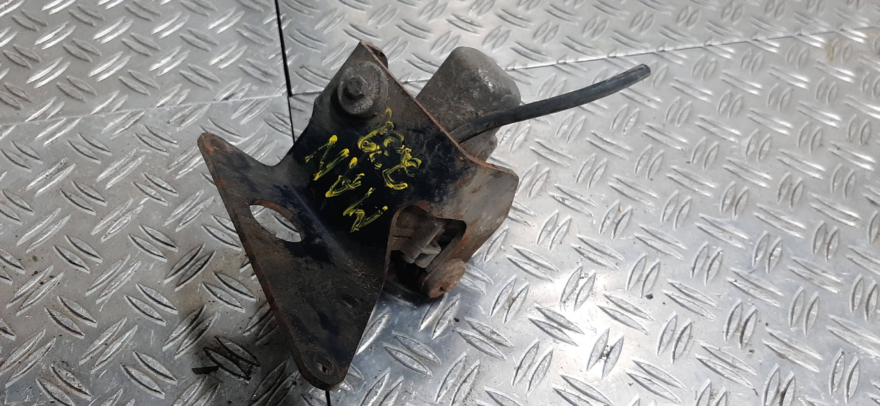 Gebrauchter MAN 19.232, F 90 Wischermotor, Artikel - Nr. : 81.99999 - 9999 - Brisač za Kamion: slika Gebrauchter MAN 19.232, F 90 Wischermotor, Artikel - Nr. : 81.99999 - 9999 - Brisač za Kamion Gebrauchter MAN 19.232, F 90 Wischermotor, Artikel - Nr. : 81.99999 - 9999 - Brisač za Kamion: slika Gebrauchter MAN 19.232, F 90 Wischermotor, Artikel - Nr. : 81.99999 - 9999 - Brisač za Kamion