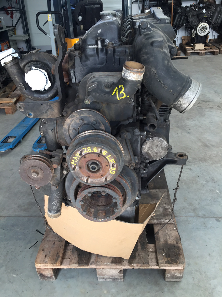 Gebrauchter Motor MAN F90 19.422, Motortyp : D 2866 LF 09 - Motor za Kamion: slika Gebrauchter Motor MAN F90 19.422, Motortyp : D 2866 LF 09 - Motor za Kamion Gebrauchter Motor MAN F90 19.422, Motortyp : D 2866 LF 09 - Motor za Kamion: slika Gebrauchter Motor MAN F90 19.422, Motortyp : D 2866 LF 09 - Motor za Kamion