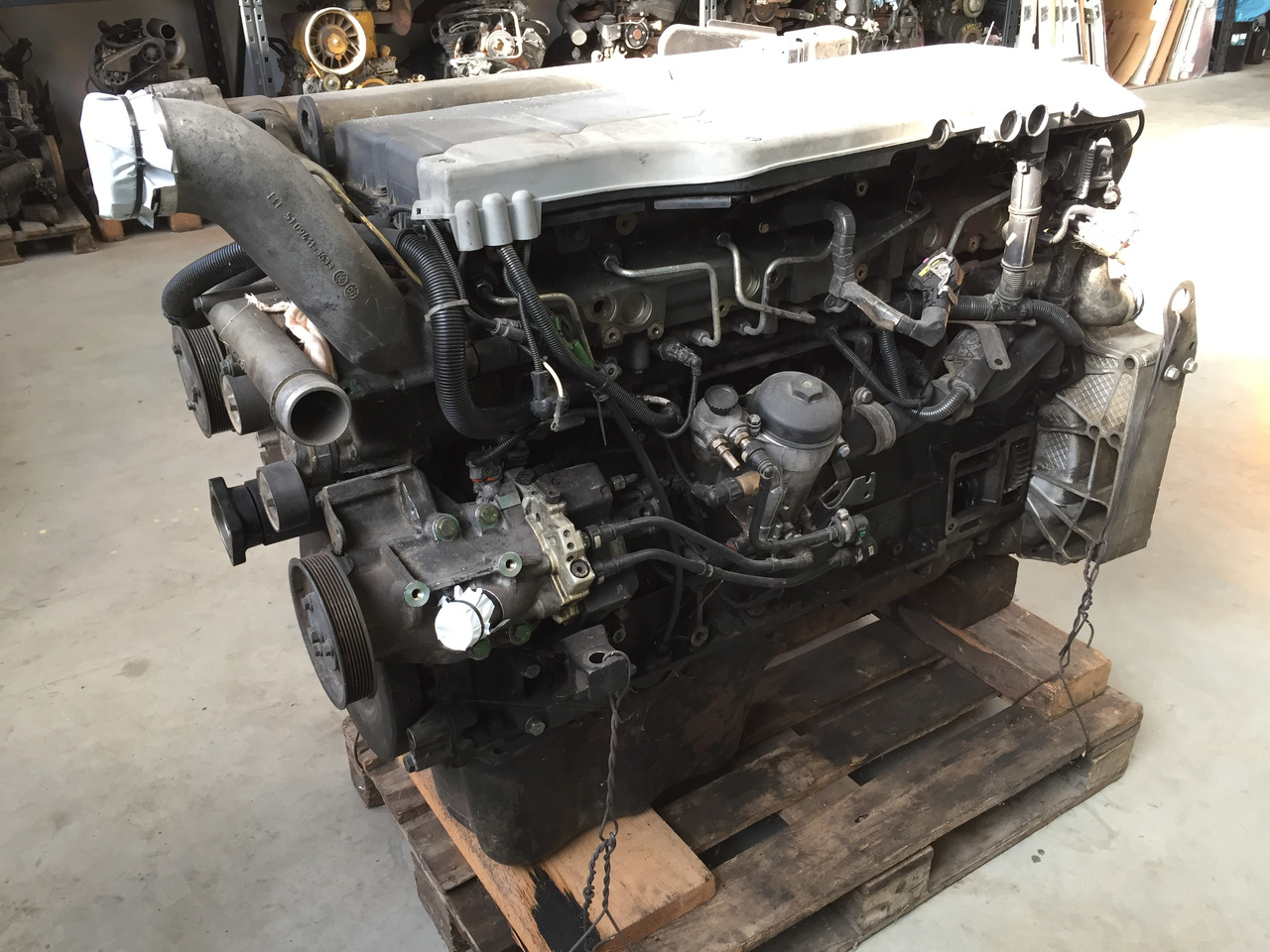 Gebrauchter Motor MAN TGA 26.430, D2066 LF 01, Euro 3 - Motor za Kamion: slika Gebrauchter Motor MAN TGA 26.430, D2066 LF 01, Euro 3 - Motor za Kamion Gebrauchter Motor MAN TGA 26.430, D2066 LF 01, Euro 3 - Motor za Kamion: slika Gebrauchter Motor MAN TGA 26.430, D2066 LF 01, Euro 3 - Motor za Kamion