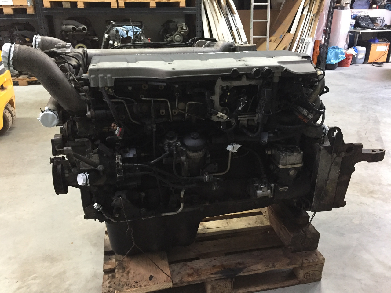 Gebrauchter Motor, MAN TGA 26.440, Motortyp: D 2066LF31, Euro 4 - Motor za Kamion: slika Gebrauchter Motor, MAN TGA 26.440, Motortyp: D 2066LF31, Euro 4 - Motor za Kamion Gebrauchter Motor, MAN TGA 26.440, Motortyp: D 2066LF31, Euro 4 - Motor za Kamion: slika Gebrauchter Motor, MAN TGA 26.440, Motortyp: D 2066LF31, Euro 4 - Motor za Kamion