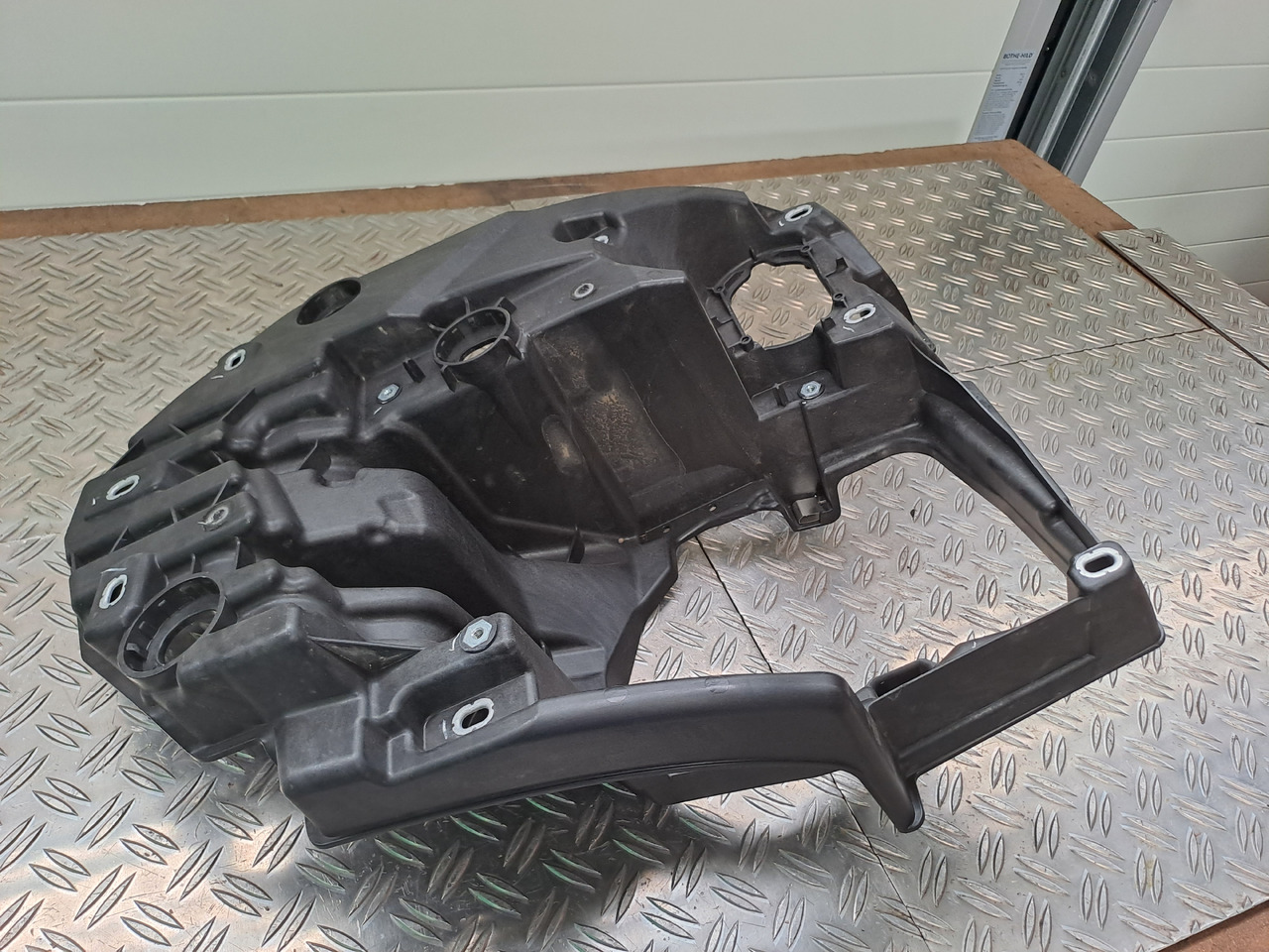 ---Neuwertiger Scheinwerfer und Träger MAN TG3 / TGS / TGX, Artikel - Nr. : 81.25101 - 6738 - Prednja svjetla za Kamion: slika ---Neuwertiger Scheinwerfer und Träger MAN TG3 / TGS / TGX, Artikel - Nr. : 81.25101 - 6738 - Prednja svjetla za Kamion ---Neuwertiger Scheinwerfer und Träger MAN TG3 / TGS / TGX, Artikel - Nr. : 81.25101 - 6738 - Prednja svjetla za Kamion: slika ---Neuwertiger Scheinwerfer und Träger MAN TG3 / TGS / TGX, Artikel - Nr. : 81.25101 - 6738 - Prednja svjetla za Kamion