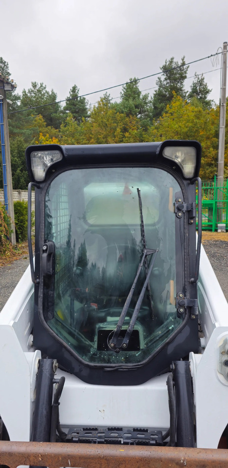 BOBCAT S570 - Mini utovarivač: slika BOBCAT S570 - Mini utovarivač BOBCAT S570 - Mini utovarivač: slika BOBCAT S570 - Mini utovarivač