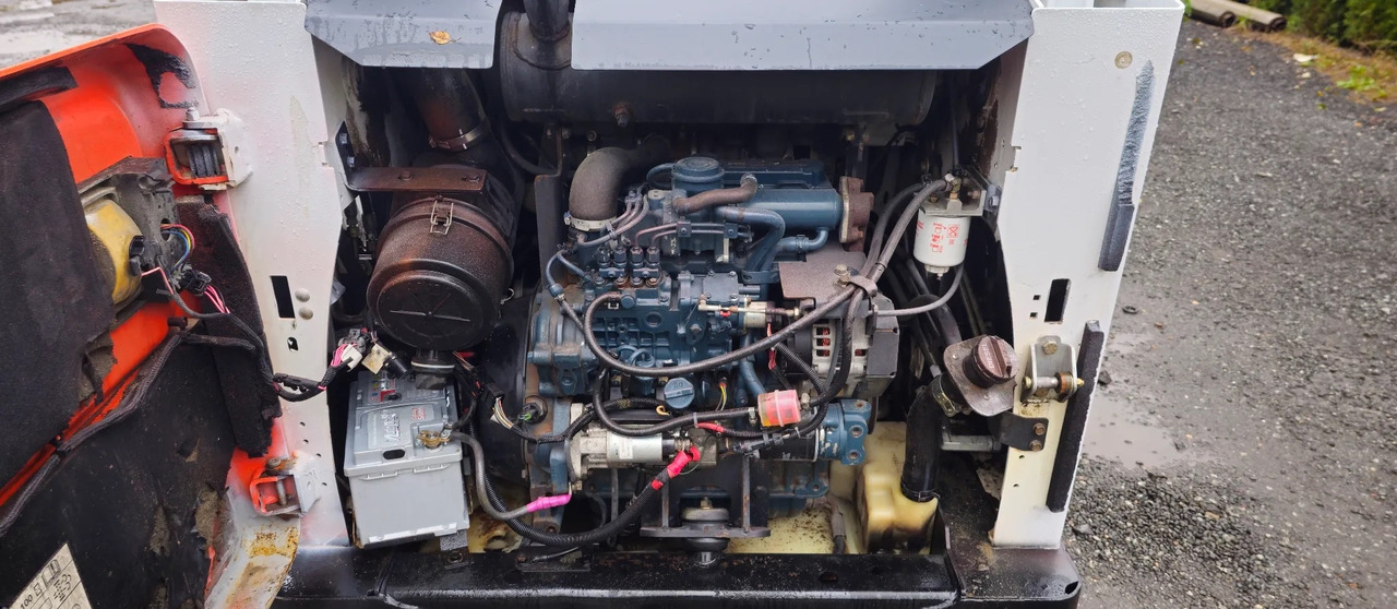 BOBCAT S570 - Mini utovarivač: slika BOBCAT S570 - Mini utovarivač BOBCAT S570 - Mini utovarivač: slika BOBCAT S570 - Mini utovarivač