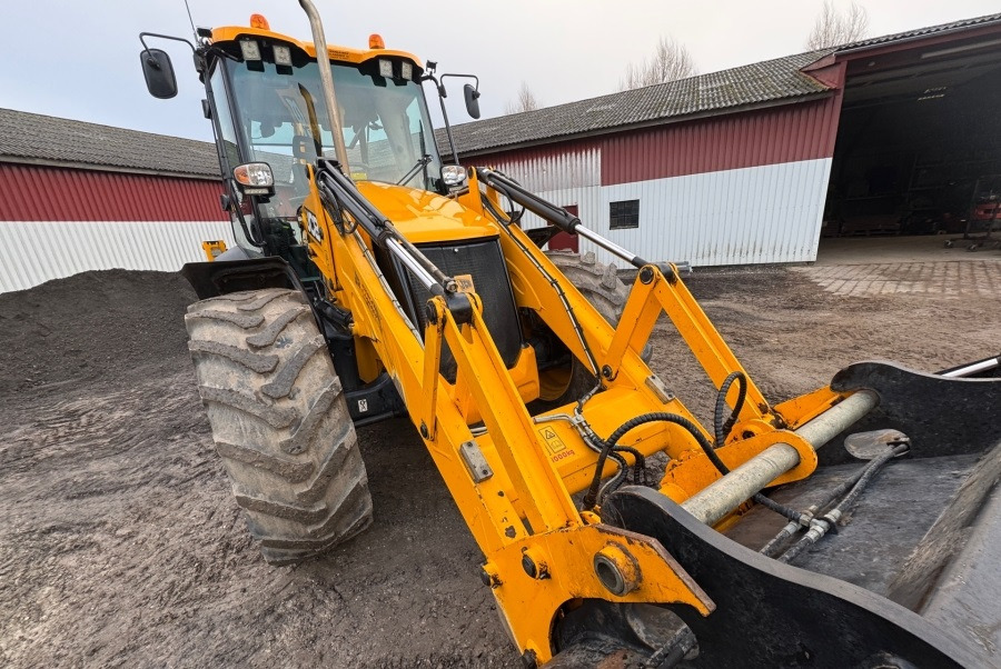 JCB 4CX SITEMASTER - Bager: slika JCB 4CX SITEMASTER - Bager JCB 4CX SITEMASTER - Bager: slika JCB 4CX SITEMASTER - Bager