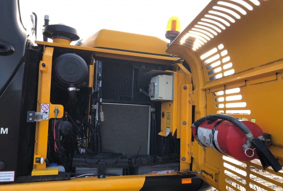 JCB JS145W - Bager na kotačima: slika JCB JS145W - Bager na kotačima JCB JS145W - Bager na kotačima: slika JCB JS145W - Bager na kotačima