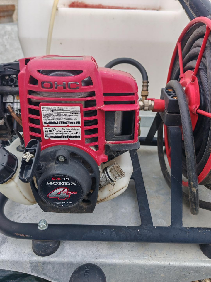 Tank na prikolici - Građevinska oprema, Prikolica: slika tank na prikolici - Građevinska oprema, Prikolica Tank na prikolici - Građevinska oprema, Prikolica: slika tank na prikolici - Građevinska oprema, Prikolica