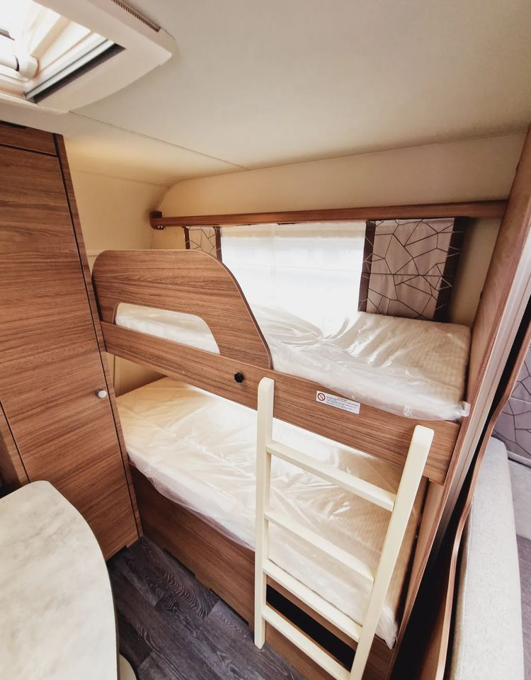 KNAUS Sport 650 FDK 2023 - Kamp prikolica: slika KNAUS Sport 650 FDK 2023 - Kamp prikolica KNAUS Sport 650 FDK 2023 - Kamp prikolica: slika KNAUS Sport 650 FDK 2023 - Kamp prikolica