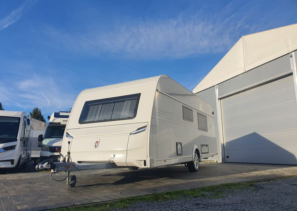 Tabbert CAZADORA 560 HTD 2,5 / zimowe ogrzewanie ALDE - Kamp prikolica: slika Tabbert CAZADORA 560 HTD 2,5 / zimowe ogrzewanie ALDE - Kamp prikolica Tabbert CAZADORA 560 HTD 2,5 / zimowe ogrzewanie ALDE - Kamp prikolica: slika Tabbert CAZADORA 560 HTD 2,5 / zimowe ogrzewanie ALDE - Kamp prikolica