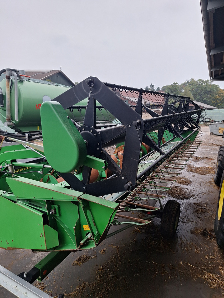 JOHN DEERE T550 - Kombajn za žetvu: slika JOHN DEERE T550 - Kombajn za žetvu JOHN DEERE T550 - Kombajn za žetvu: slika JOHN DEERE T550 - Kombajn za žetvu