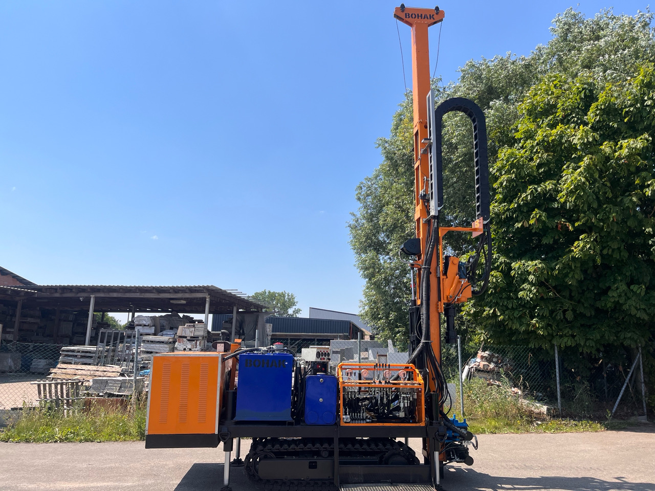 Bohak KL 150 Drilling Rig - Platforma za bušenje: slika Bohak KL 150 Drilling Rig - Platforma za bušenje Bohak KL 150 Drilling Rig - Platforma za bušenje: slika Bohak KL 150 Drilling Rig - Platforma za bušenje