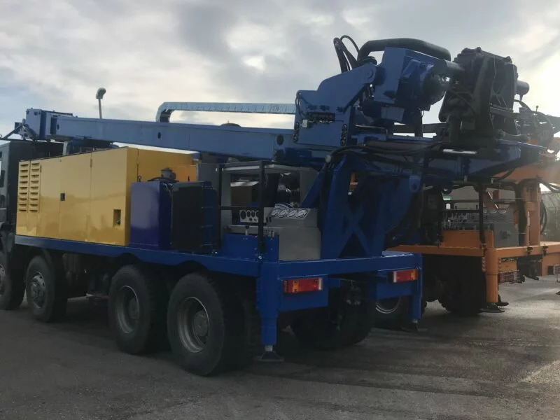 Bohak KL900 - Platforma za bušenje: slika Bohak KL900 - Platforma za bušenje Bohak KL900 - Platforma za bušenje: slika Bohak KL900 - Platforma za bušenje