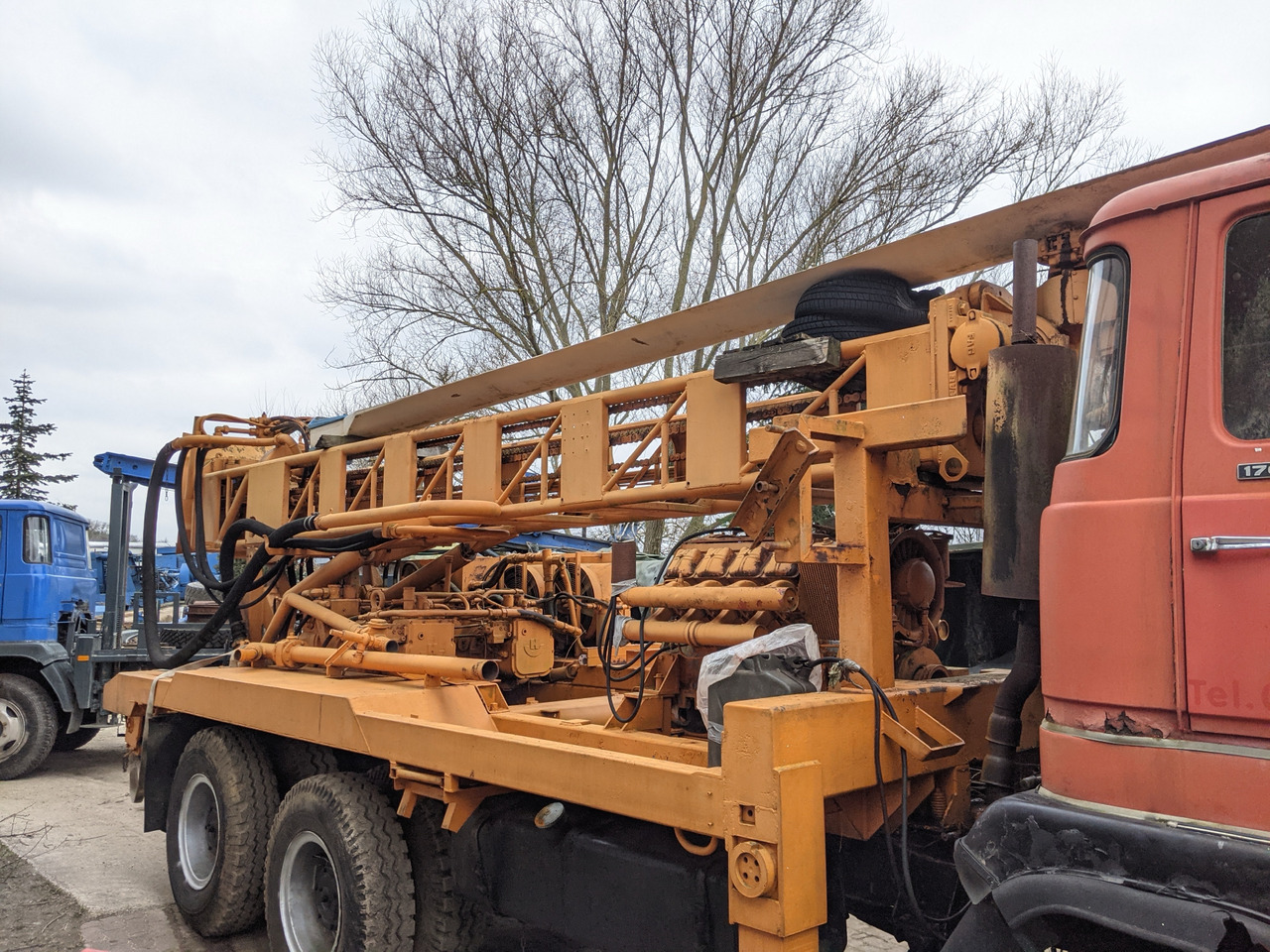 Magirus Deutz Prakla P5001 Drilling rig ,500 m Iveco Magirus Deutz - Platforma za bušenje: slika Magirus Deutz Prakla P5001 Drilling rig ,500 m Iveco Magirus Deutz - Platforma za bušenje Magirus Deutz Prakla P5001 Drilling rig ,500 m Iveco Magirus Deutz - Platforma za bušenje: slika Magirus Deutz Prakla P5001 Drilling rig ,500 m Iveco Magirus Deutz - Platforma za bušenje