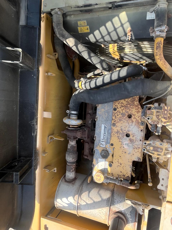 CATERPILLAR 323DL - Bager gusjeničar: slika CATERPILLAR 323DL - Bager gusjeničar CATERPILLAR 323DL - Bager gusjeničar: slika CATERPILLAR 323DL - Bager gusjeničar