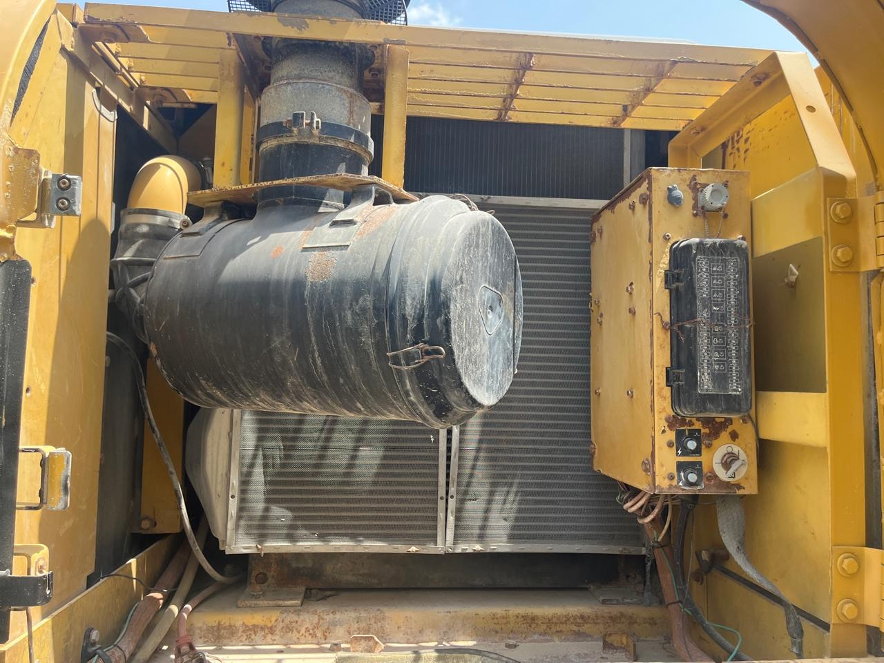 CATERPILLAR 330C - Bager gusjeničar: slika CATERPILLAR 330C - Bager gusjeničar CATERPILLAR 330C - Bager gusjeničar: slika CATERPILLAR 330C - Bager gusjeničar