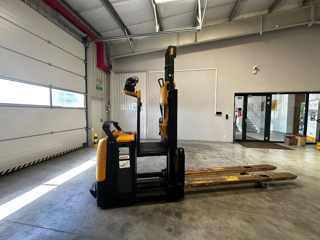 Yale MO20 - Komisioner: slika Yale MO20 - Komisioner Yale MO20 - Komisioner: slika Yale MO20 - Komisioner