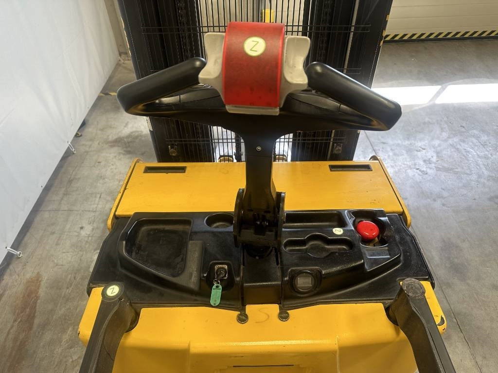 Yale ms15 - Slagač stoga: slika Yale ms15 - Slagač stoga Yale ms15 - Slagač stoga: slika Yale ms15 - Slagač stoga