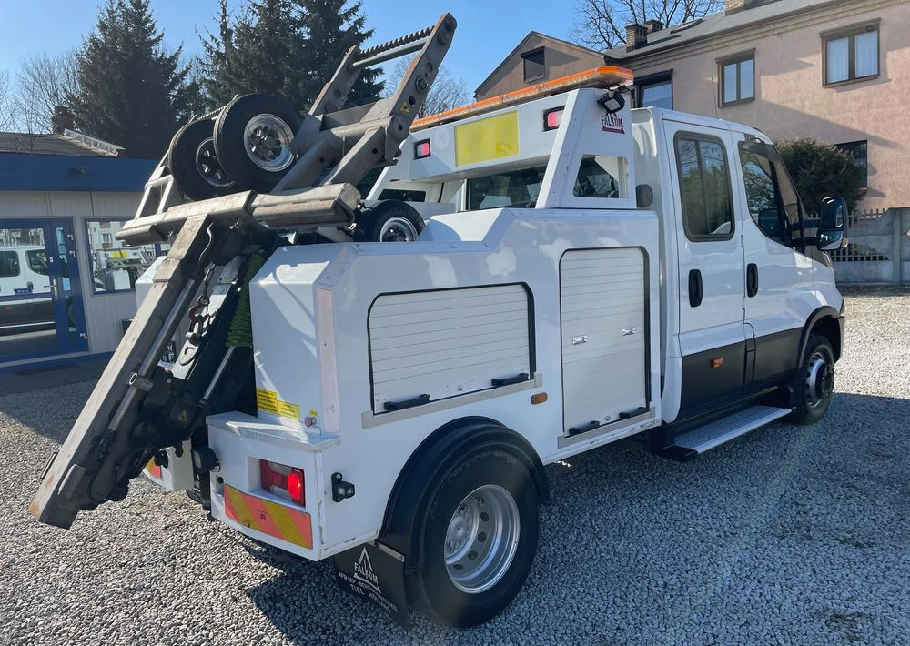 Iveco Daily 70C17 Pomoc drogowa Holownik 2017r - Kamion za vuču: slika Iveco Daily 70C17 Pomoc drogowa Holownik 2017r - Kamion za vuču Iveco Daily 70C17 Pomoc drogowa Holownik 2017r - Kamion za vuču: slika Iveco Daily 70C17 Pomoc drogowa Holownik 2017r - Kamion za vuču