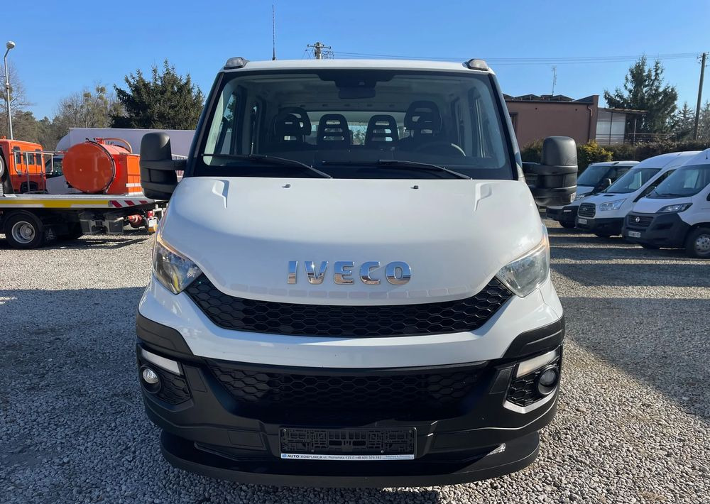 Iveco Daily 70C17 Pomoc drogowa Holownik 2017r - Kamion za vuču: slika Iveco Daily 70C17 Pomoc drogowa Holownik 2017r - Kamion za vuču Iveco Daily 70C17 Pomoc drogowa Holownik 2017r - Kamion za vuču: slika Iveco Daily 70C17 Pomoc drogowa Holownik 2017r - Kamion za vuču