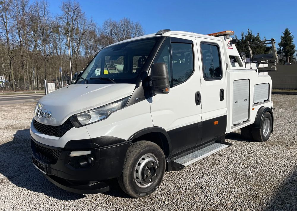 Iveco Daily 70C17 Pomoc drogowa Holownik 2017r - Kamion za vuču: slika Iveco Daily 70C17 Pomoc drogowa Holownik 2017r - Kamion za vuču Iveco Daily 70C17 Pomoc drogowa Holownik 2017r - Kamion za vuču: slika Iveco Daily 70C17 Pomoc drogowa Holownik 2017r - Kamion za vuču