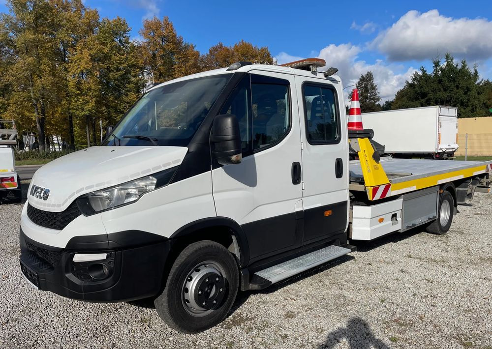 Iveco Daily 70C17 Pomoc drogowa Laweta 2016r - Kamion za vuču: slika Iveco Daily 70C17 Pomoc drogowa Laweta 2016r - Kamion za vuču Iveco Daily 70C17 Pomoc drogowa Laweta 2016r - Kamion za vuču: slika Iveco Daily 70C17 Pomoc drogowa Laweta 2016r - Kamion za vuču