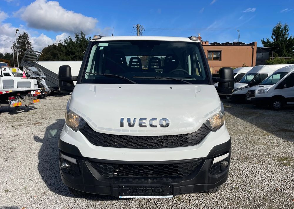 Iveco Daily 70C17 Pomoc drogowa Laweta 2016r - Kamion za vuču: slika Iveco Daily 70C17 Pomoc drogowa Laweta 2016r - Kamion za vuču Iveco Daily 70C17 Pomoc drogowa Laweta 2016r - Kamion za vuču: slika Iveco Daily 70C17 Pomoc drogowa Laweta 2016r - Kamion za vuču