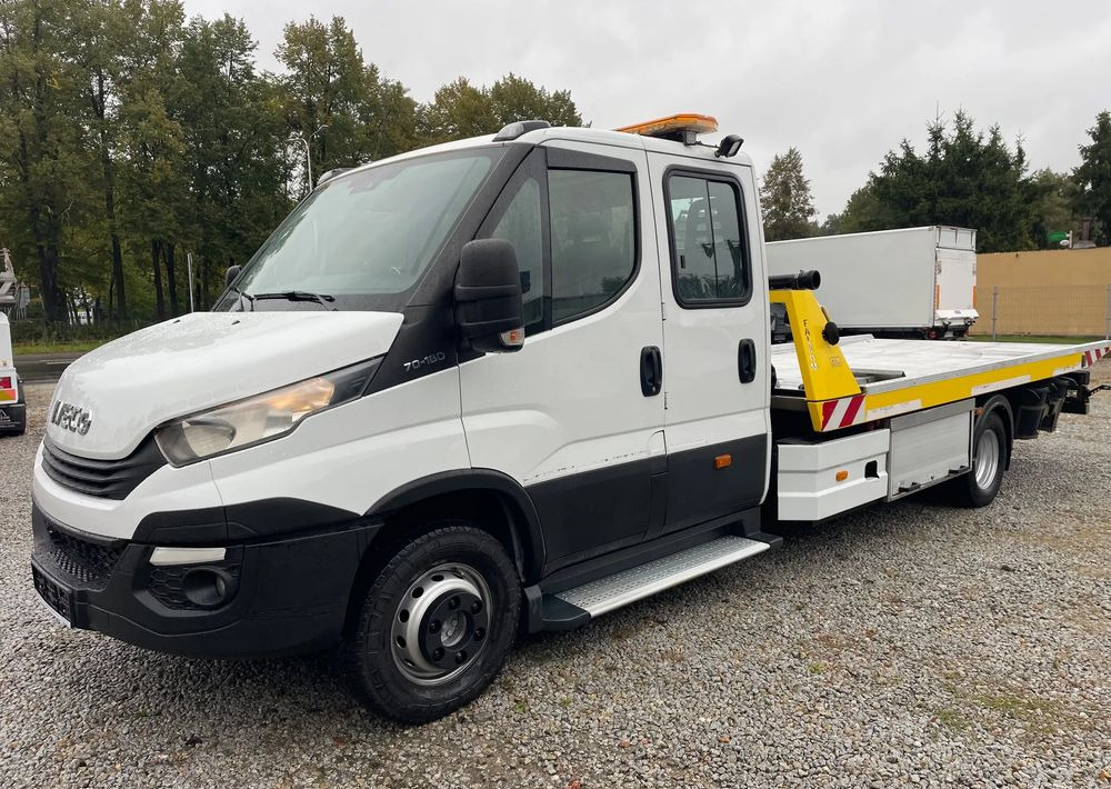 Iveco Daily 70C18 Pomoc drogowa Laweta 2017r - Kamion za vuču: slika Iveco Daily 70C18 Pomoc drogowa Laweta 2017r - Kamion za vuču Iveco Daily 70C18 Pomoc drogowa Laweta 2017r - Kamion za vuču: slika Iveco Daily 70C18 Pomoc drogowa Laweta 2017r - Kamion za vuču
