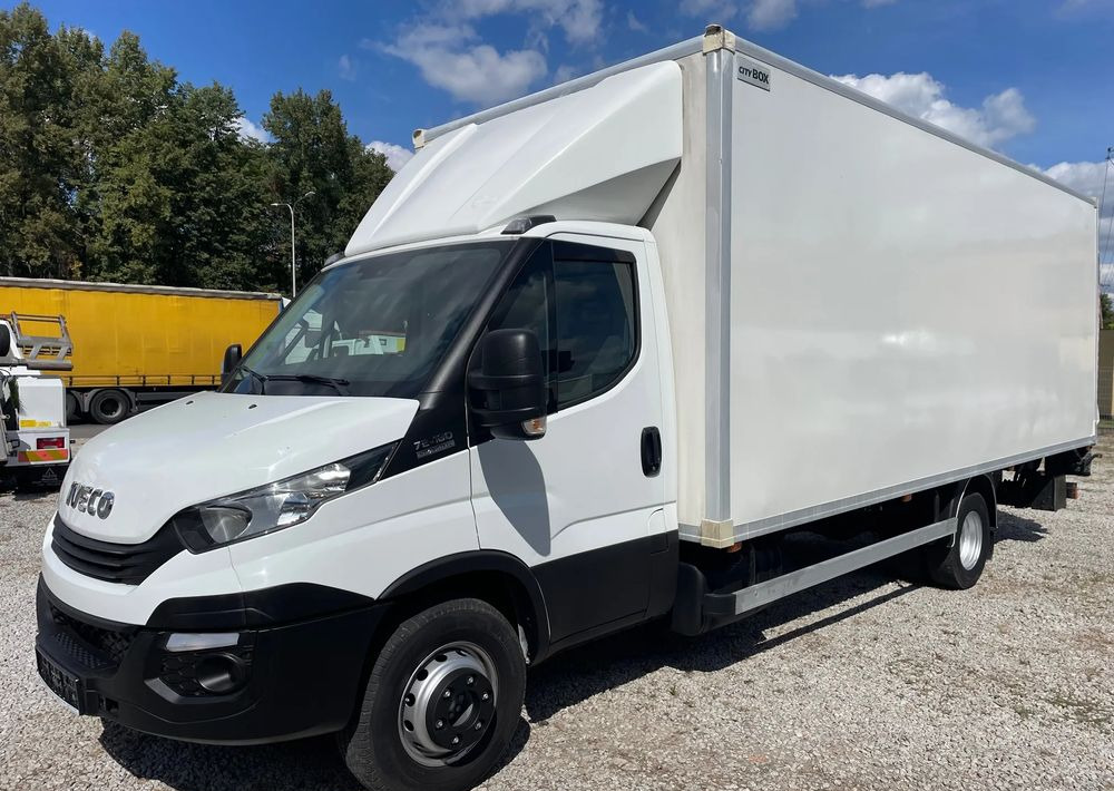 Iveco Daily 72c18 Kontener winda 2017r - Dostavno vozilo sa zatvorenim sandukom: slika Iveco Daily 72c18 Kontener winda 2017r - Dostavno vozilo sa zatvorenim sandukom Iveco Daily 72c18 Kontener winda 2017r - Dostavno vozilo sa zatvorenim sandukom: slika Iveco Daily 72c18 Kontener winda 2017r - Dostavno vozilo sa zatvorenim sandukom