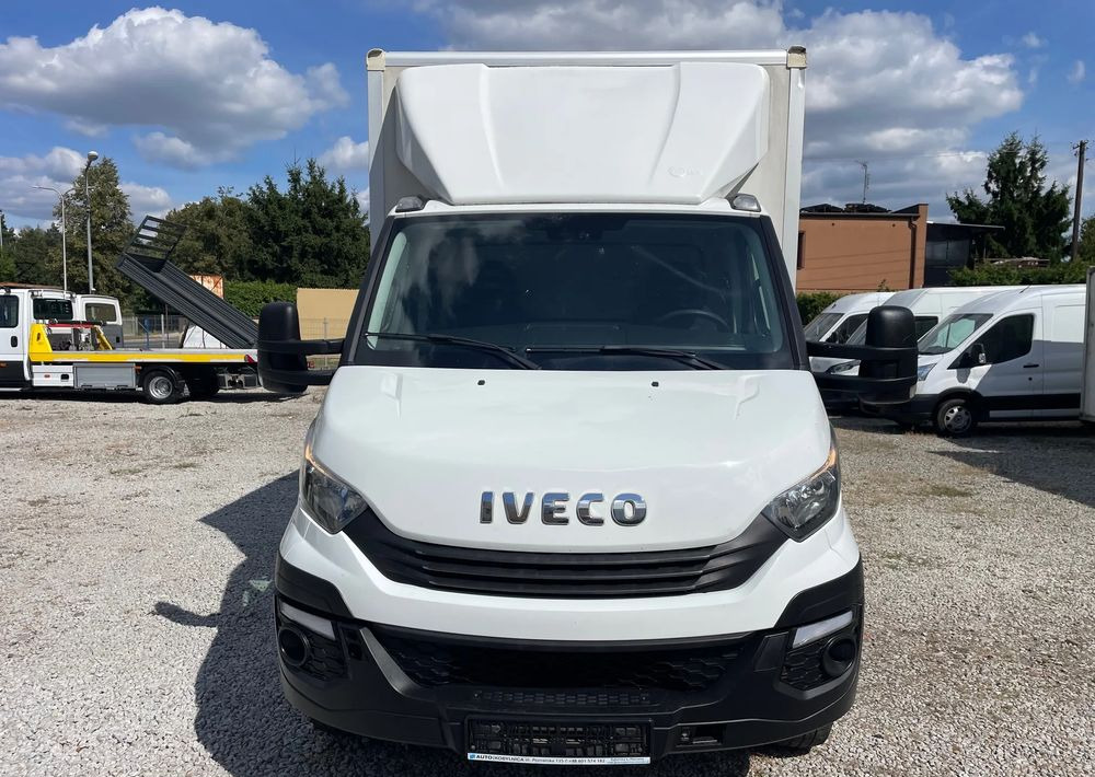 Iveco Daily 72c18 Kontener winda 2017r - Dostavno vozilo sa zatvorenim sandukom: slika Iveco Daily 72c18 Kontener winda 2017r - Dostavno vozilo sa zatvorenim sandukom Iveco Daily 72c18 Kontener winda 2017r - Dostavno vozilo sa zatvorenim sandukom: slika Iveco Daily 72c18 Kontener winda 2017r - Dostavno vozilo sa zatvorenim sandukom
