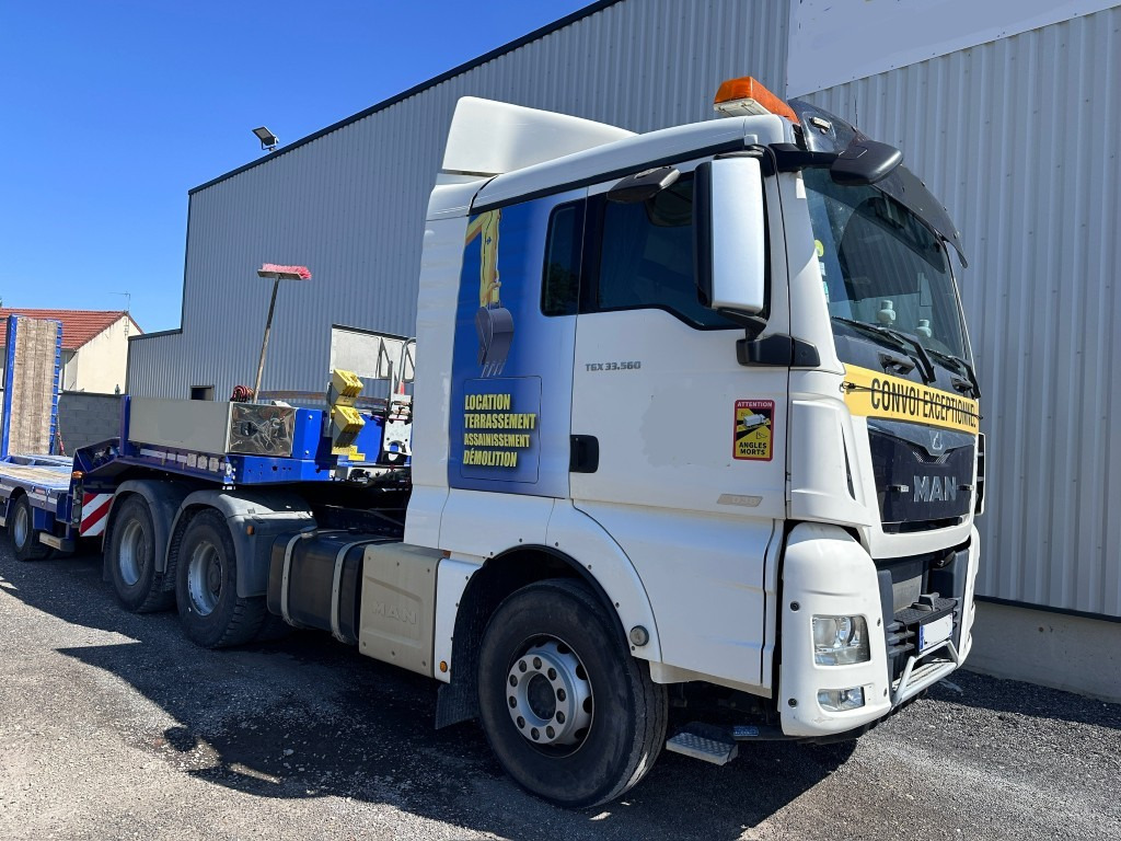 MAN TGX 33.560 - Tegljač: slika MAN TGX 33.560 - Tegljač MAN TGX 33.560 - Tegljač: slika MAN TGX 33.560 - Tegljač