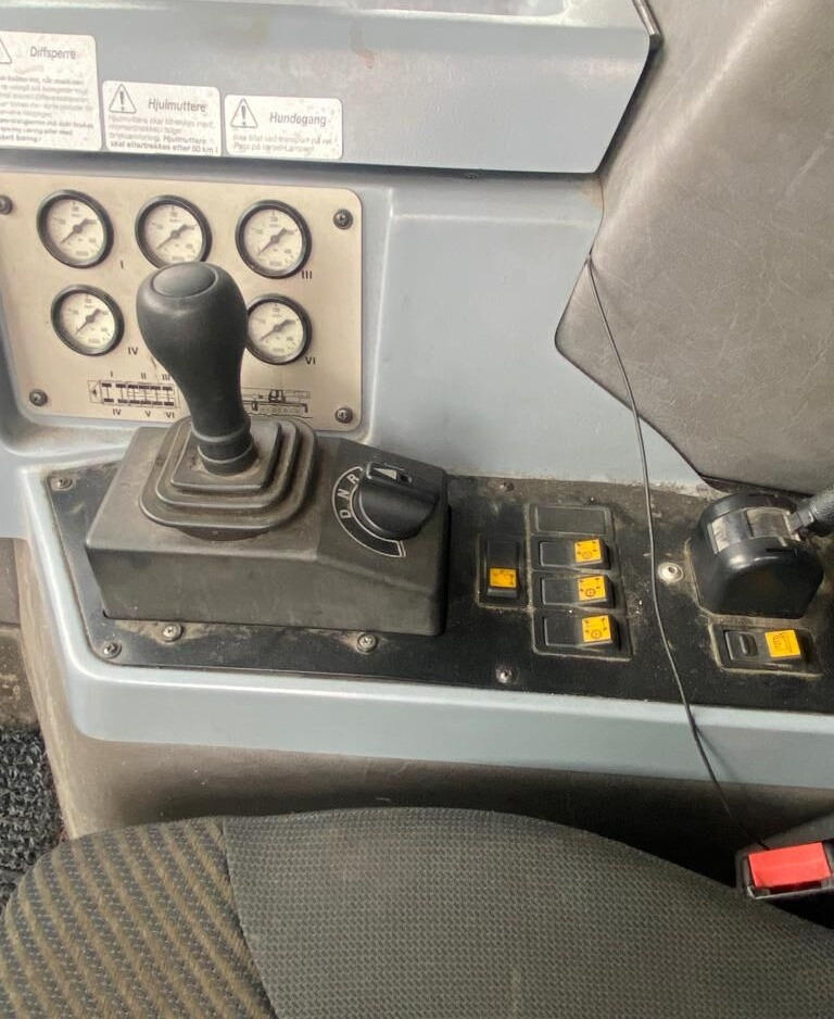 Demag AC350 - Autodizalica: slika Demag AC350 - Autodizalica Demag AC350 - Autodizalica: slika Demag AC350 - Autodizalica