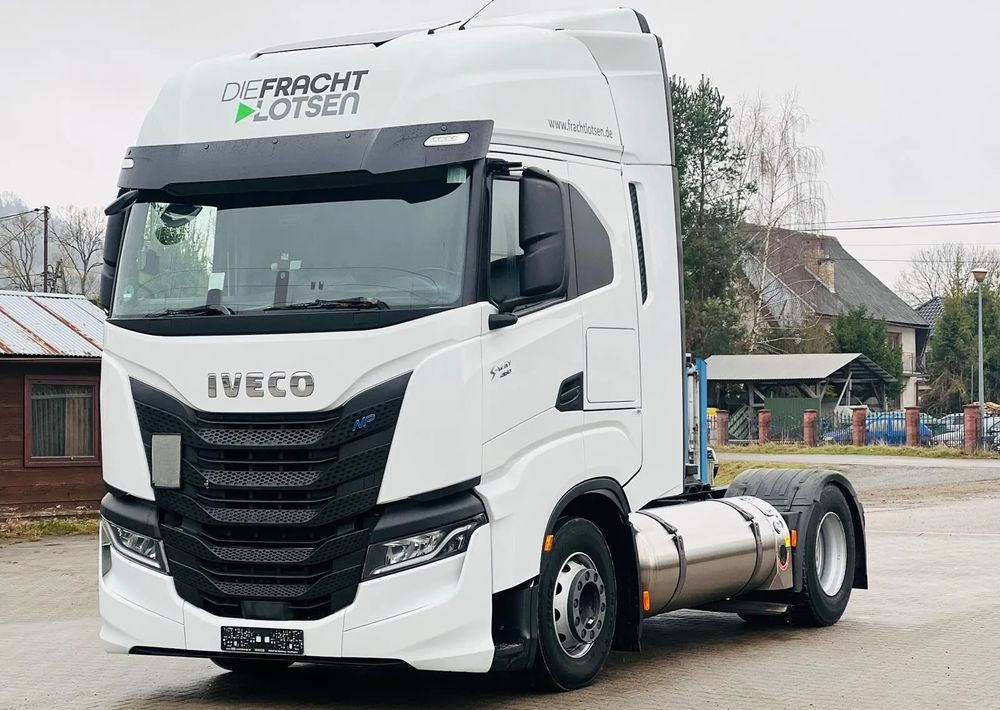 Iveco S-WAY 460 / RETARDER / - Tegljač: slika Iveco S-WAY 460 / RETARDER / - Tegljač Iveco S-WAY 460 / RETARDER / - Tegljač: slika Iveco S-WAY 460 / RETARDER / - Tegljač